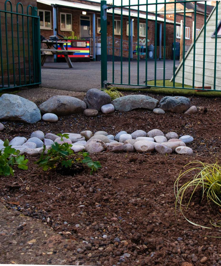 SuDS garden in education grounds