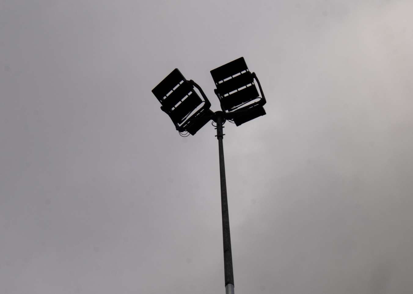 afon taf 3g pitch floodlights carrick